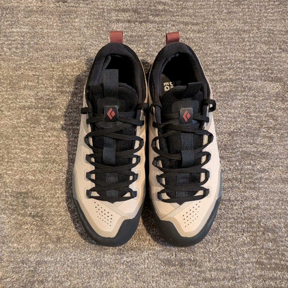 Black Diamond Women's Beige and Black Sneakers - Picture 2 of 9